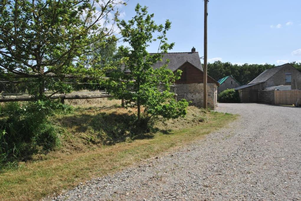 Gite Familial Pour 6 Pers En Campagne Bouere Eksteriør billede